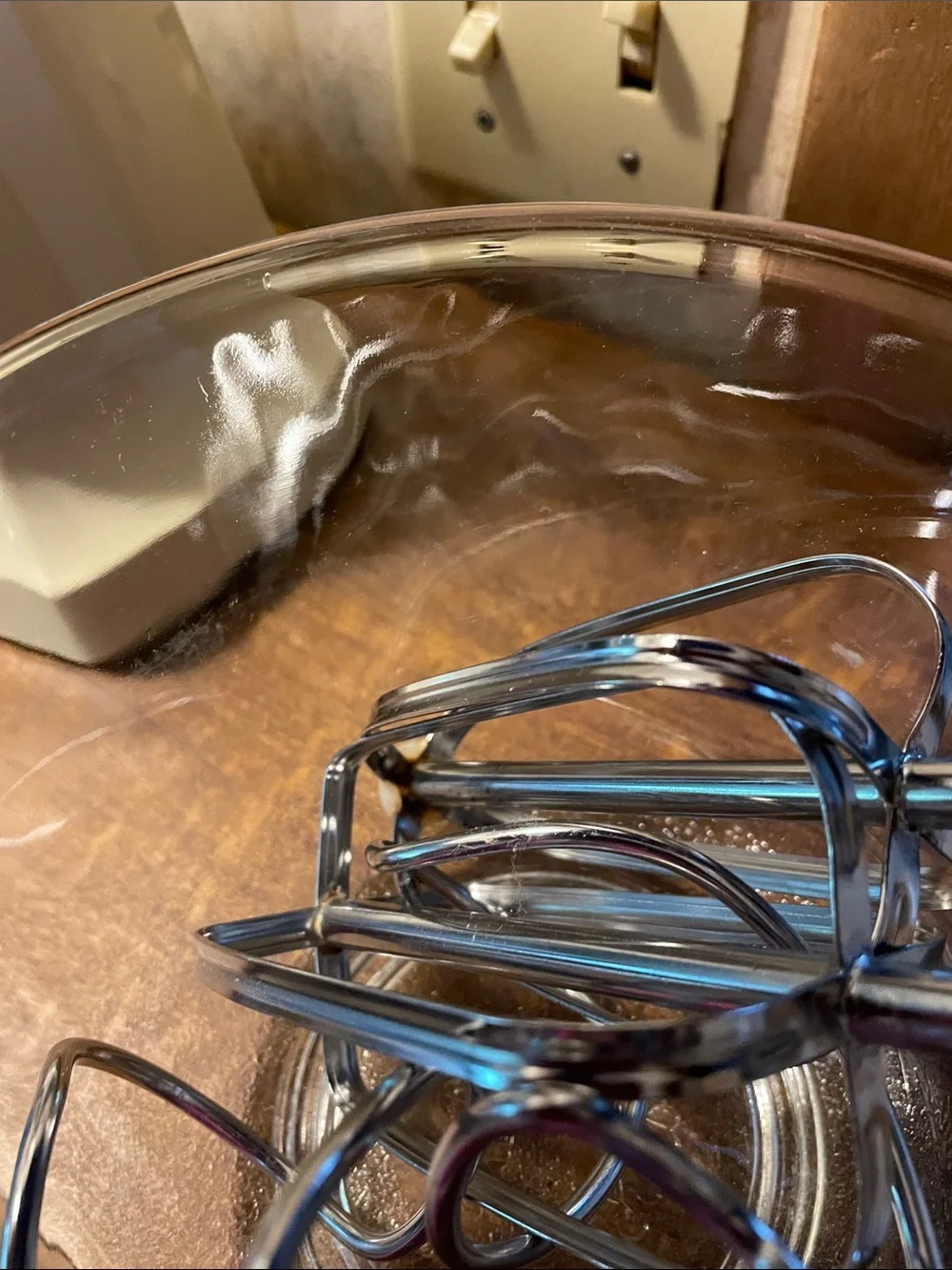Vintage Sunbeam Mixmaster Stand Mixer in Cream and Brown
